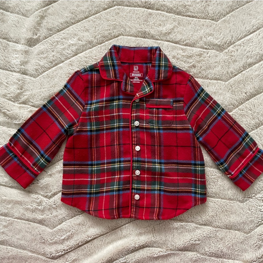 KIDS: babyGap 100% Recycled Plaid PJ Set - Picture 3 of 8